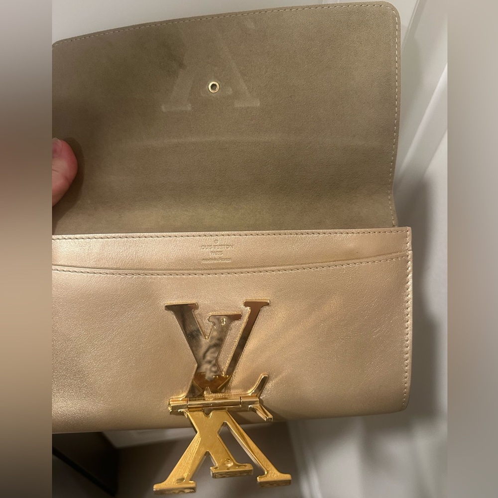 Louis Vuitton Metallic Gold Logo Clutch - Picture 9 of 14